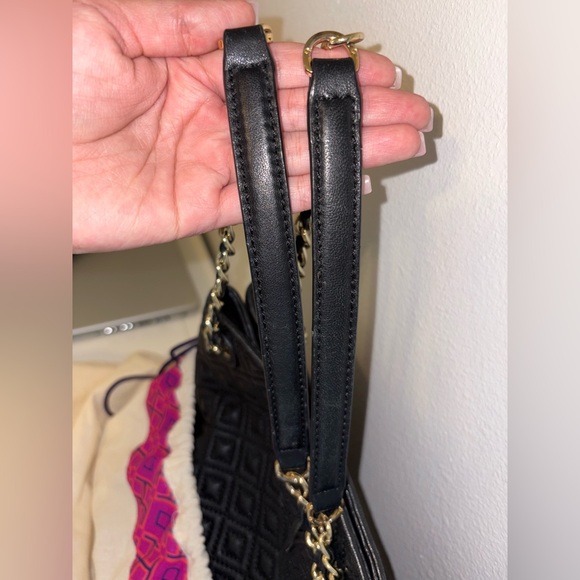 ON SALE ✨Tory Burch Marion tote ✨ - Picture 13 of 16